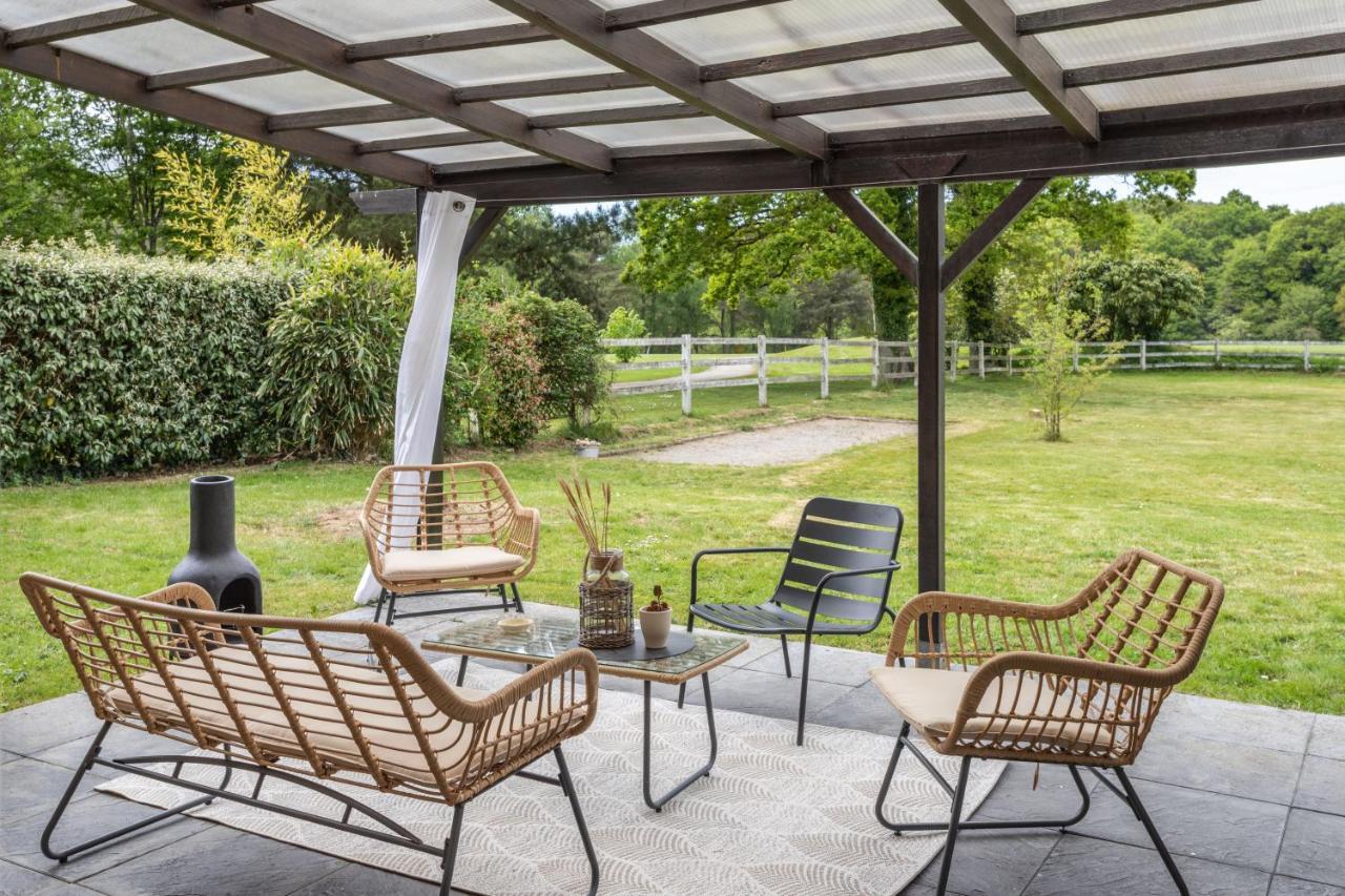 La Villa Du Golf - Avec Piscine Couverte Chauffee Et Jacuzzi Le Tronchet  Exterior foto